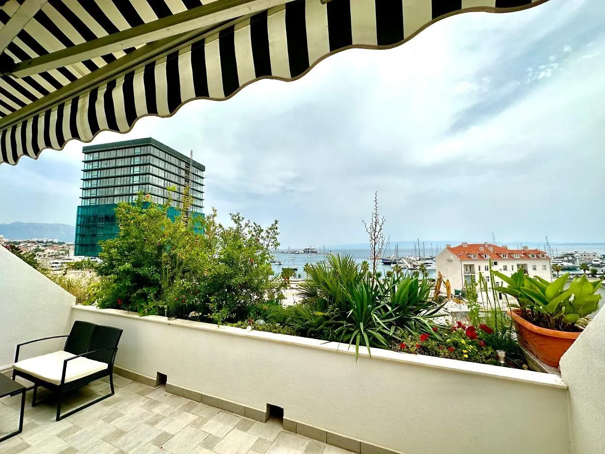 The One Apartment Split 0*,  Croatia