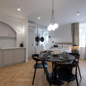  Apartment Palace Luxury